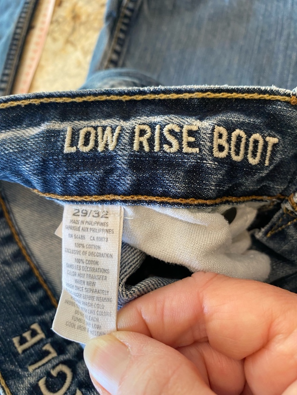 AMERICAN EAGLE Low Rise Boot Jeans 29/32 - Picture 12 of 12